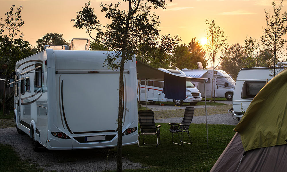 Dove sostare con il camper: consigli e normative